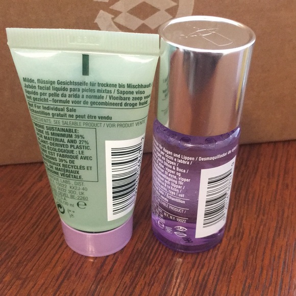 Clinique facial soap and makeup remover. - Picture 2 of 2